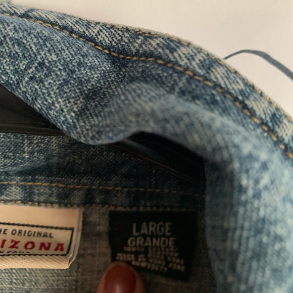 Jean jacket - Picture 2 of 3